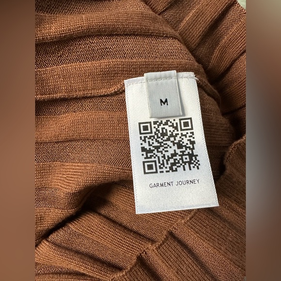 GABRIELA HEARST Eno Wool & Silk Maxi Dress - Picture 6 of 12